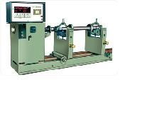 Dynamic Balancing Machine