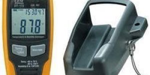 Temperature and Humidity Data Logger