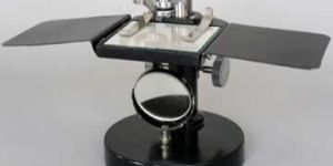 Dissecting Microscopes