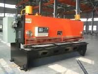 Sheet Metal Cutting Machine