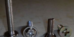Handle Screw