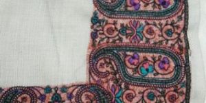 40 80 Four Side Embroidered Woollen Shawls