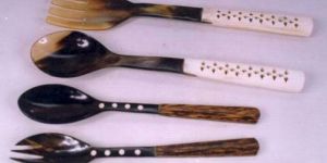 Horn Cutlery Set
