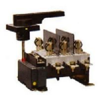 Switch Disconnectors : 25A - 3150A