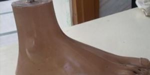 Jaipur Foot with Bolts