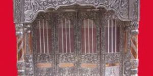 Oxidised Pillar Type Temple