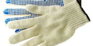Knitted Gloves