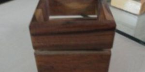 Wooden Pen Stand