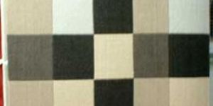 Cotton Check Pattern Handloom Rugs