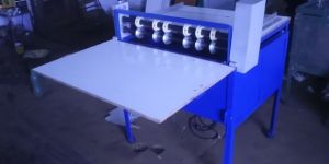 ROLLER CREASING MACHINE
