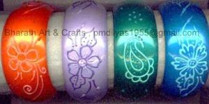 Painted Wooden Bangles (wbng 2002)