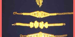 Gold Bracelets -  Dsc  00088