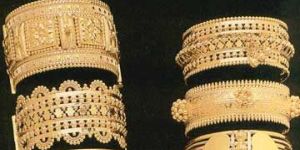 Gold Bangle GB - 01