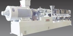 Co Rotating Twin Screw Extruder
