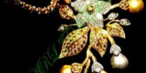 Gold & Diamond Jewellery - D017