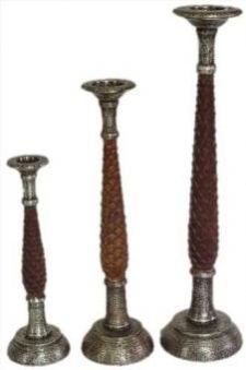 Wooden Candle Stand Sac 37