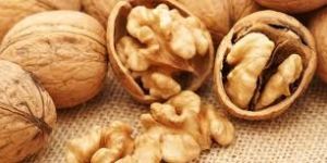 Shelled Walnut