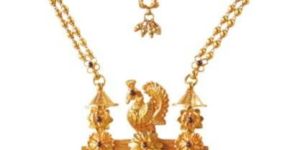 Gemstone Studded Gold Necklace Set