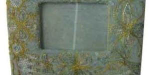 Embroidered Paper Photo Frame