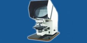 Polarising Projection Microscope