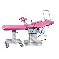 Obstetric Table