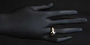 Ladies Diamond Ring 008