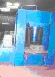 Cast Iron Breaking Machine