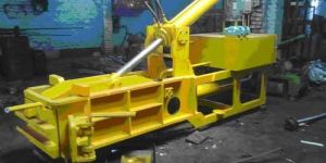 Double Action Hydraulic Scrap Baling Press