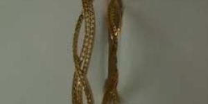 Diamond Studded Gold Bangles 005