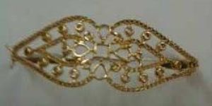 Diamond Studded Gold Bracelet 001