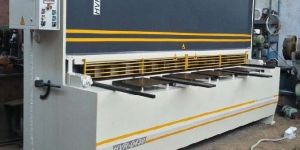 Hydraulic Sheet Cutting Machine