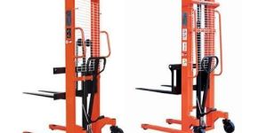 Hydraulic Stackers
