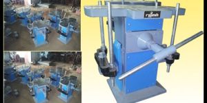 Hand Moulding Machine