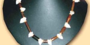 Ja 806 DJ Shell Necklace
