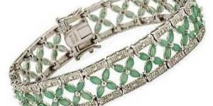 LDB-13 Gold Diamond Bangle