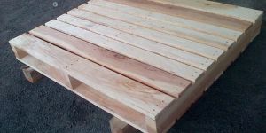Reversible Wooden Pallets