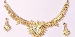 Gold Necklaces