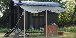 Hut Awnings