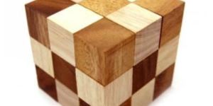 Sanke Cube Wooden Puzzle
