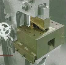 Hydraulic Nibbler