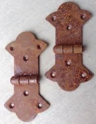 Crown Hinges