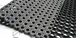 Rubber Hollow Mat