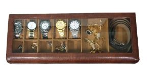 Essart PU Leather Textured print Desinger Sunglasse cum Watch Box .