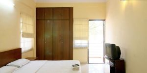 Apartments, Guest House