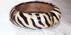 Horn Bangle-01