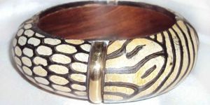Horn Bangle-03