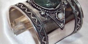 Metal Handcuff -01