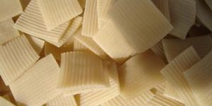 Square Shaped Fryums