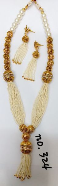 Pearl Necklace Set