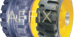 Paver Finisher Solid Tyre